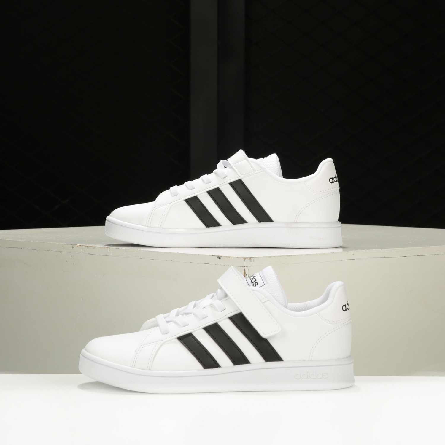 adidas阿迪达斯防滑休闲鞋