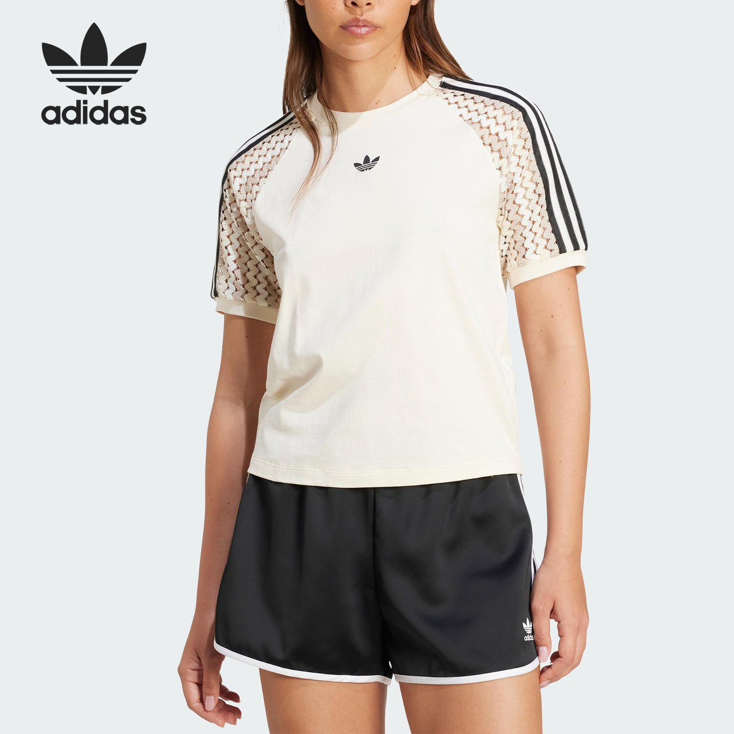 阿迪达斯女士运动短袖T恤