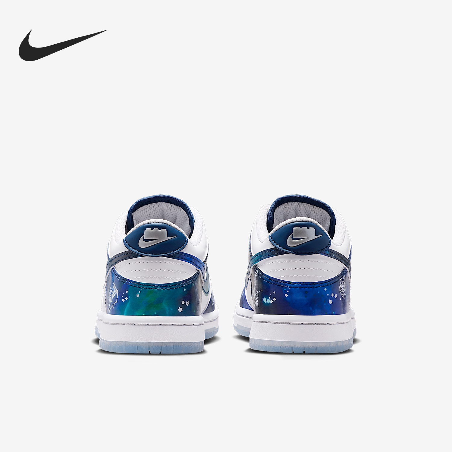 耐克大童低帮休闲系带轻便运动鞋