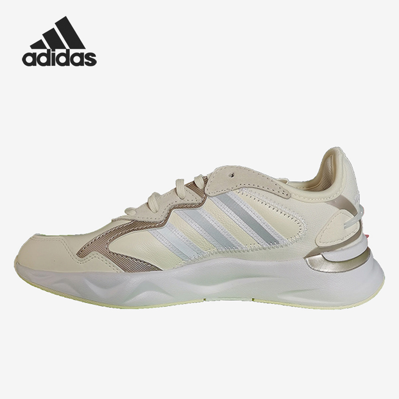 阿迪达斯男女休闲运动鞋