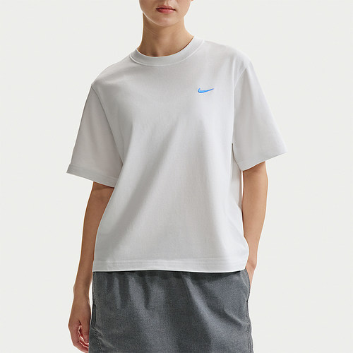 Nike/耐克正品Sportswear 女图案运动经典休闲短袖T恤IR7589-121