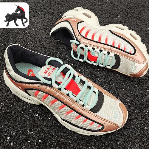 耐克男女休闲训练运动鞋