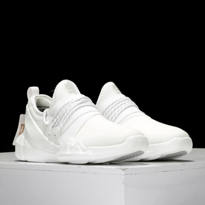 斯凯奇女子休闲运动鞋