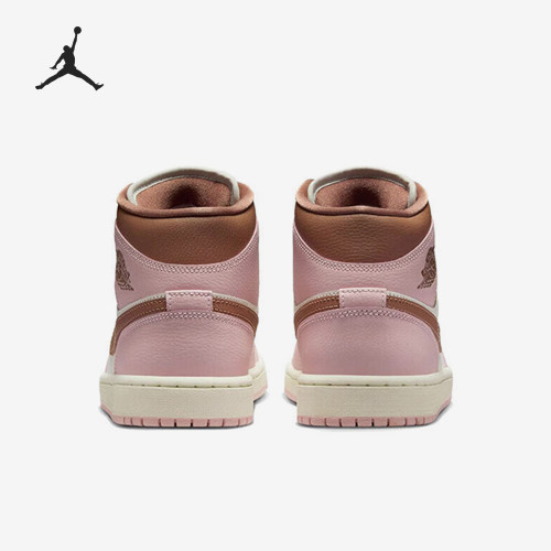 Nike/耐克正品JORDAN女士中帮缓震经典运动篮球鞋BQ6472-620