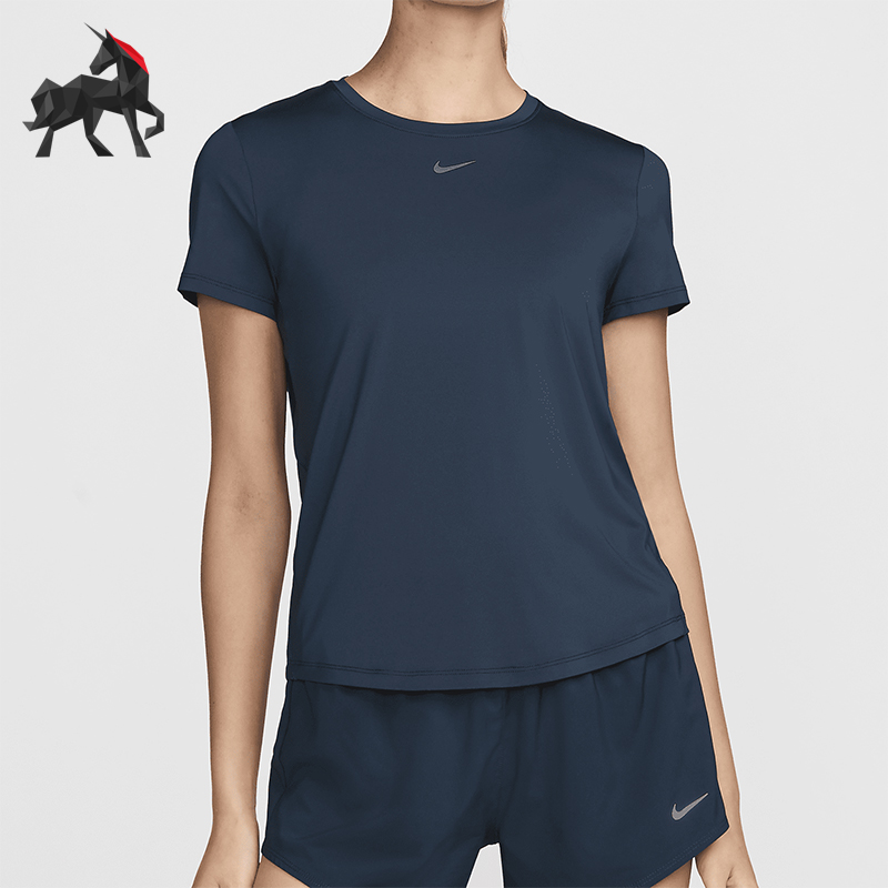 耐克女士经典吸湿排汗短袖T恤