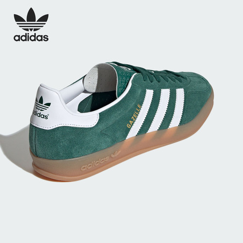 阿迪达斯男女轻便户外板鞋