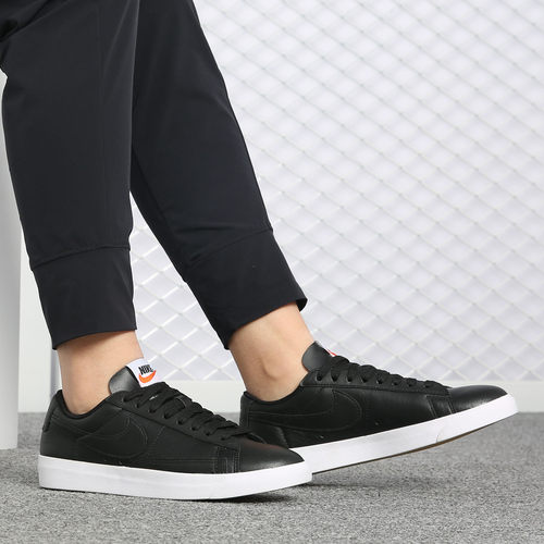 Nike/耐克正品新款 BLAZER LOW LE 女子休闲运动板鞋AA3961