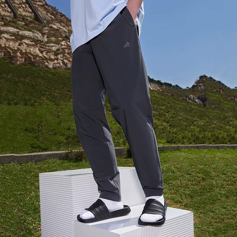 阿迪达斯裤子男夏季新款速干跑步裤薄款梭织骑行男士运动裤IP3977