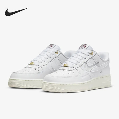 Nike/耐克正品Air Force 1女子运动轻便低帮板鞋DZ5616-100