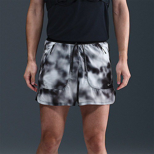 Nike/耐克正品Division ADV男士时尚运动经典透气短裤HJ4151-010