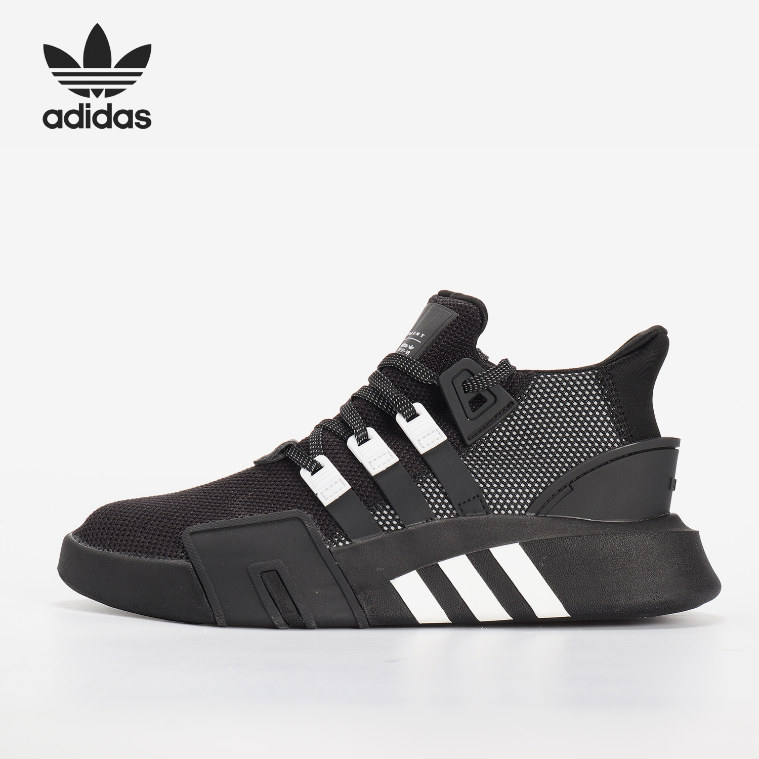 中帮运动鞋Adidas/阿迪达斯