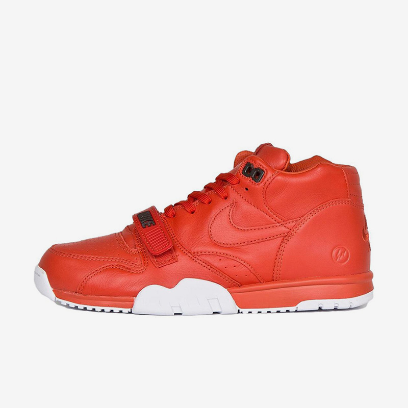 Nike/耐克正品男士舒适减震防滑耐磨中帮训练鞋806942-881