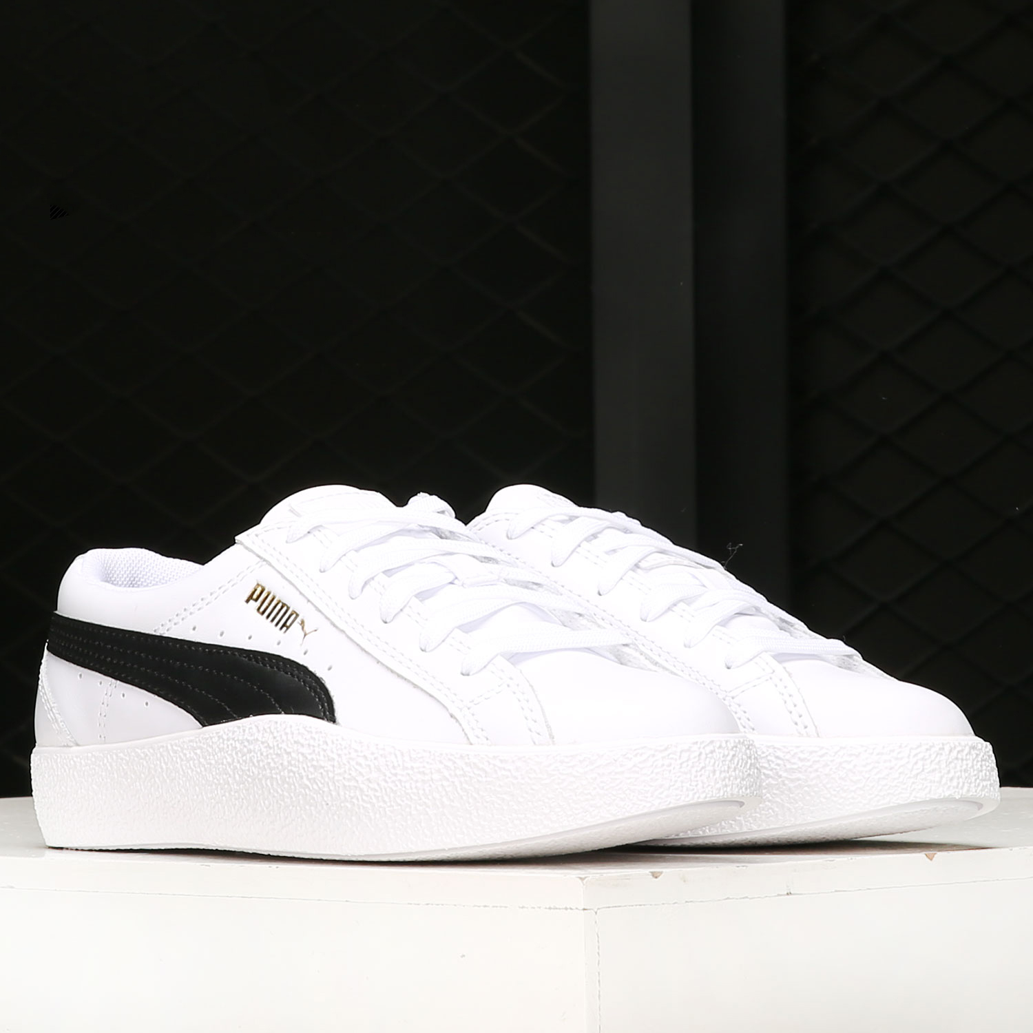 彪马女子低帮系带休闲板鞋