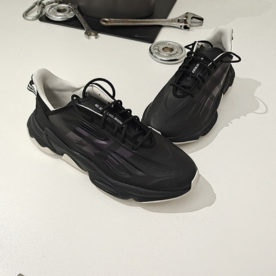 阿迪达斯三叶草男女经典运动鞋