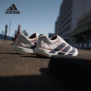 阿迪达斯官方正品 运动耐磨跑步鞋 2025秋季 男士 IH5748 款 Adidas