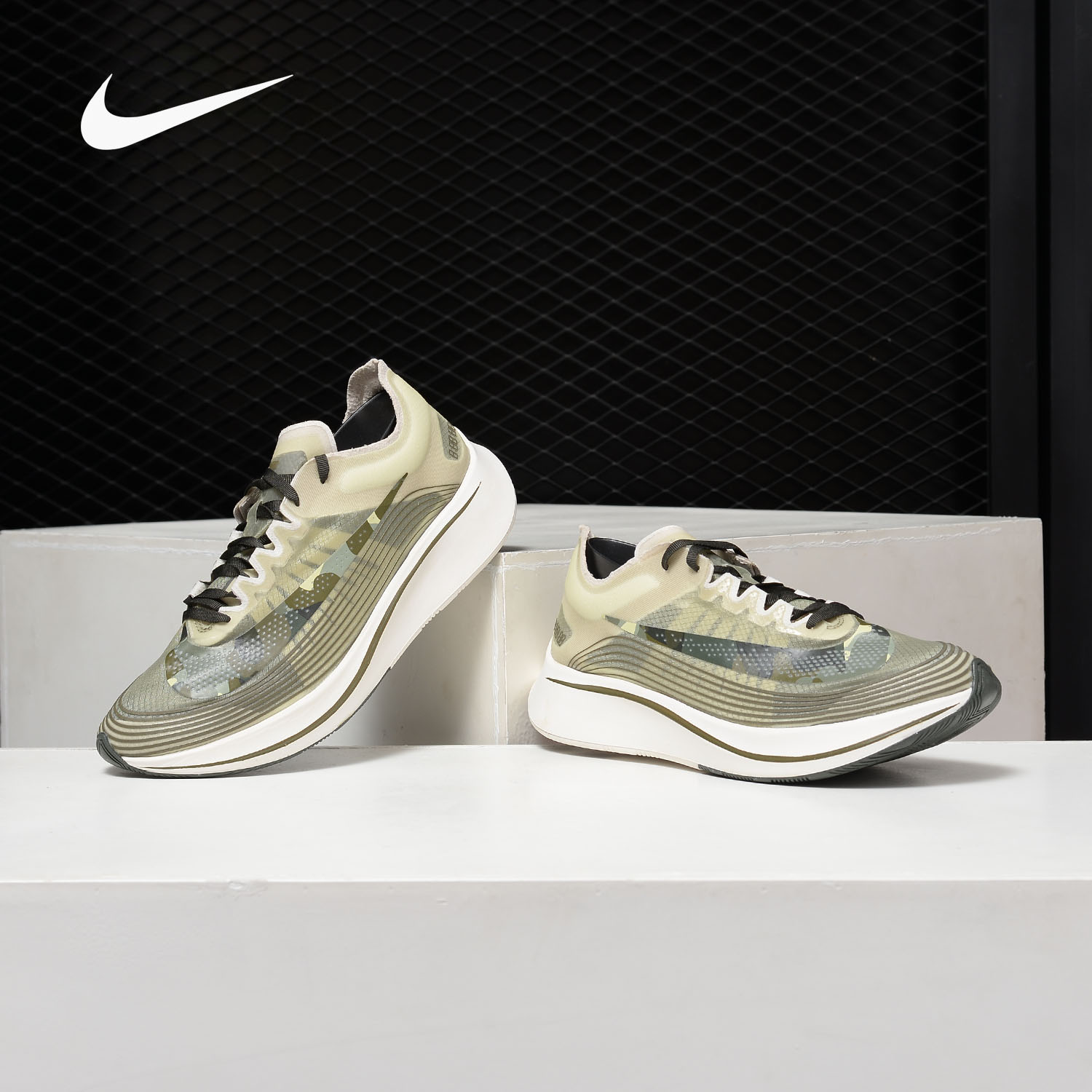 Nike/耐克正品Zoom Fly SP 男子马拉松专业运动跑步鞋 AV8074