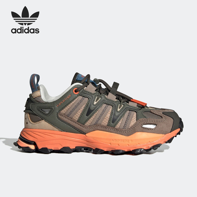 阿迪达斯女士耐磨运动休闲鞋