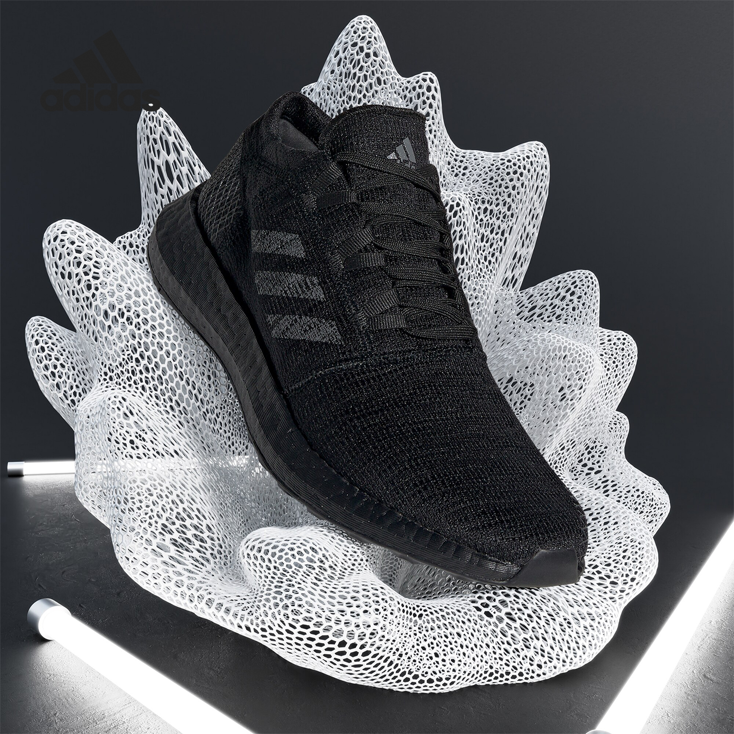 阿迪达斯BOOST男子跑步鞋