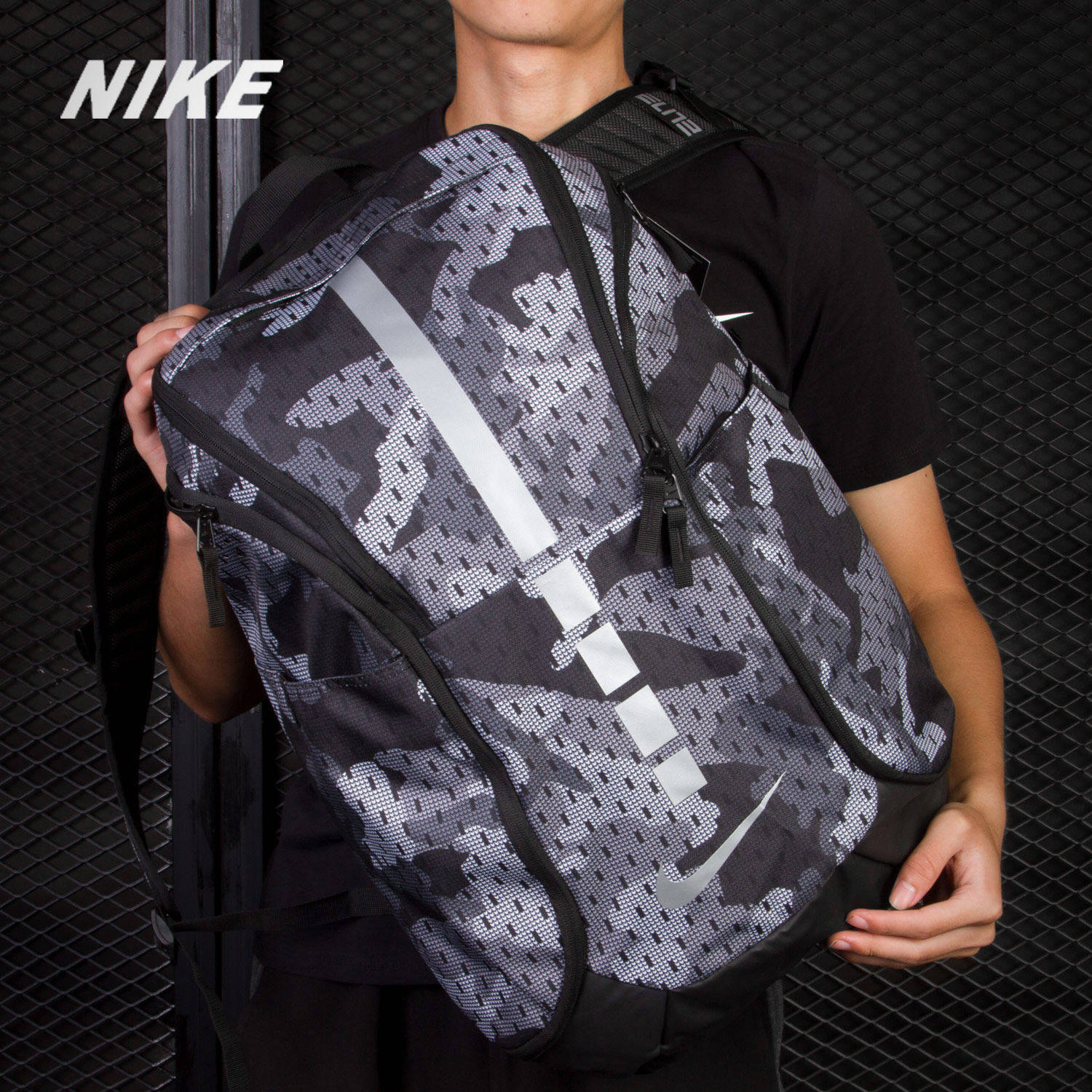 Nike/耐克正品 男女气垫背带时尚双肩背包户外登山旅游包 BA5555