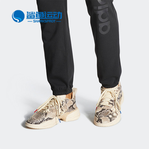 阿迪达斯男子休闲鞋EH0147