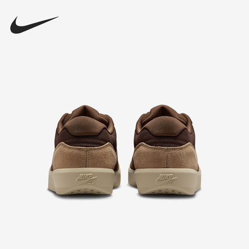 耐克男女耐穿翻毛皮滑板鞋