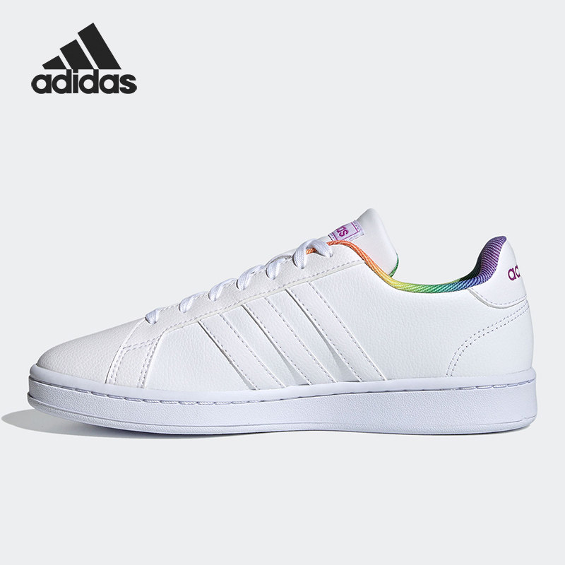 阿迪达斯男女低帮板鞋