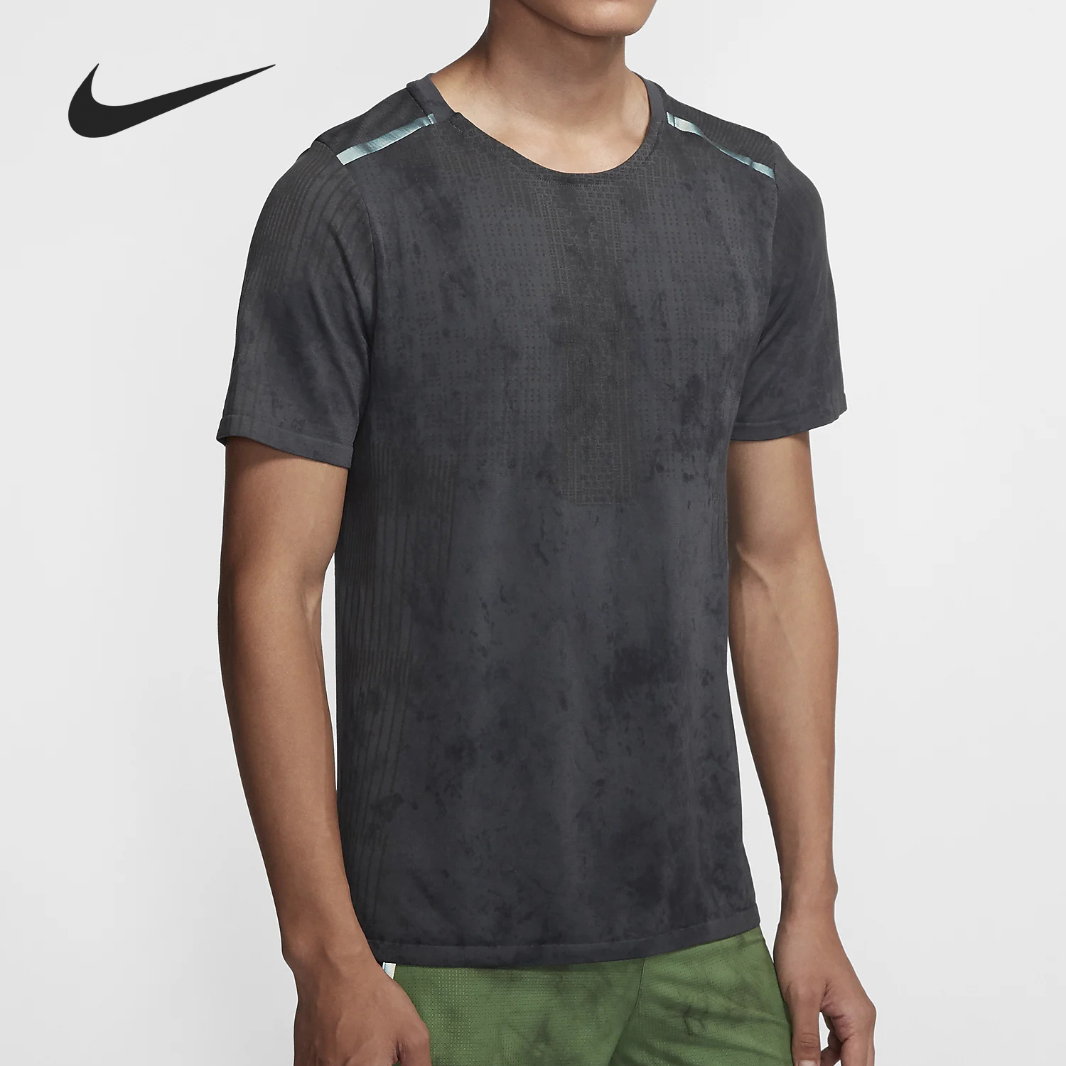 Nike/耐克官方正品男子休闲透气短袖跑步上衣运动T恤 BV5624-012-封面