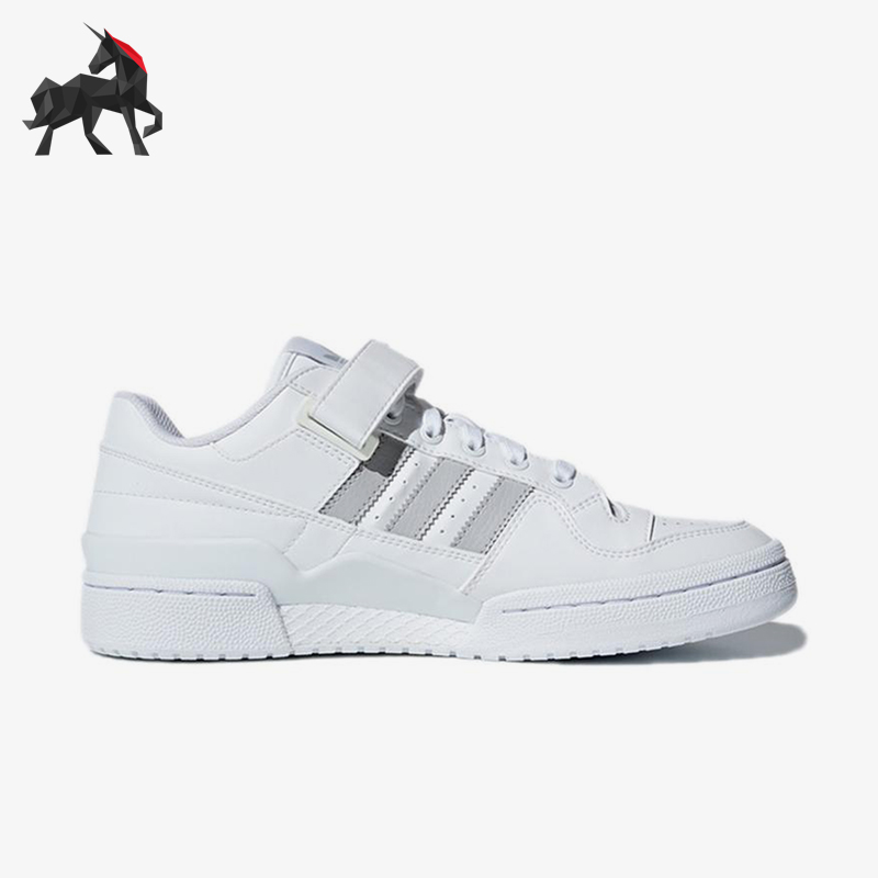 Adidas/阿迪达斯正品三叶草男士耐磨经典透气魔术贴板鞋CG7134