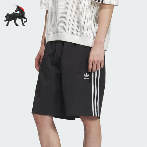 Adidas/阿迪达斯正品三叶草男士足球风休闲经典梭织短裤KC0154