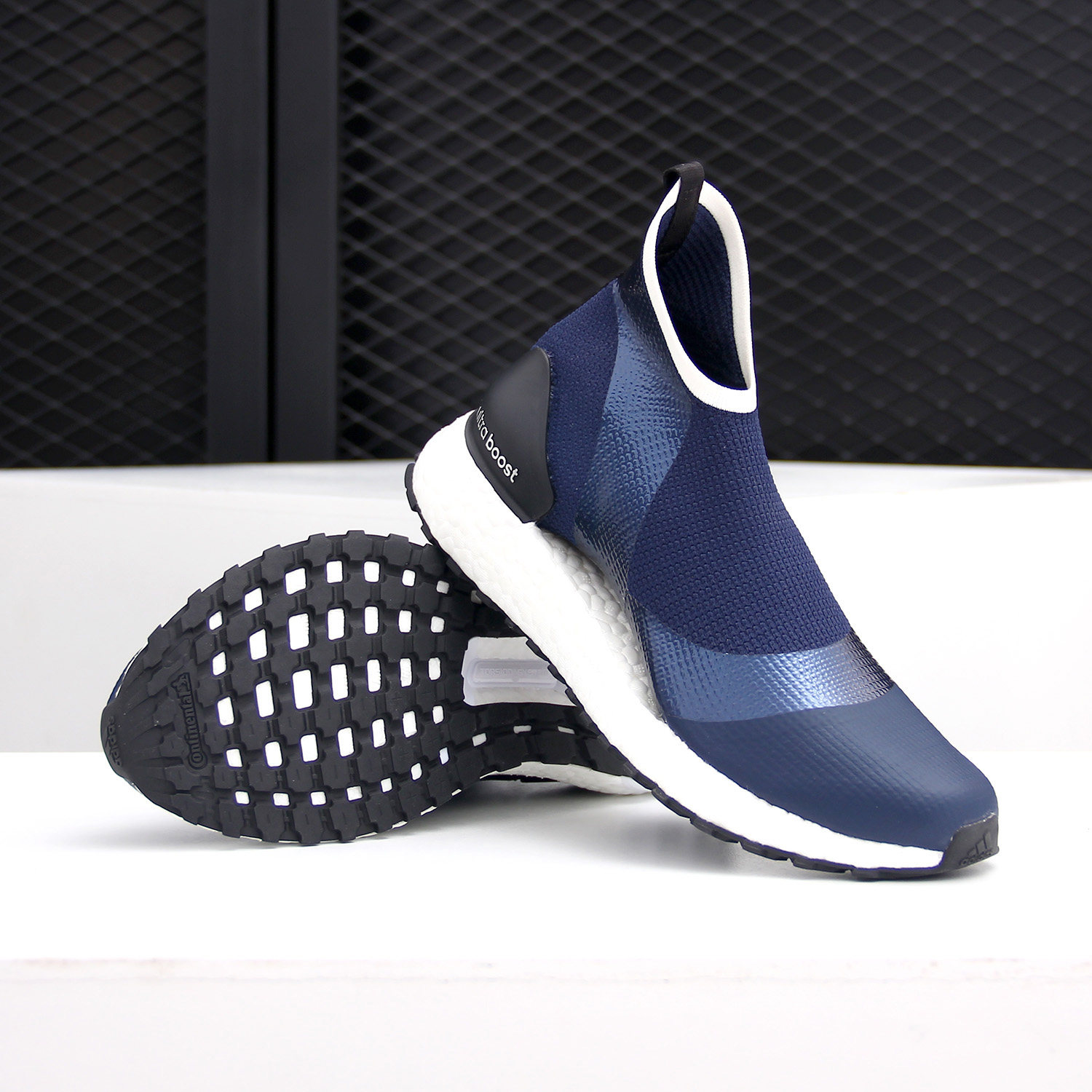 Adidas/阿迪达斯正品女UltraBOOST X AllTerrain套袜跑步鞋D97720