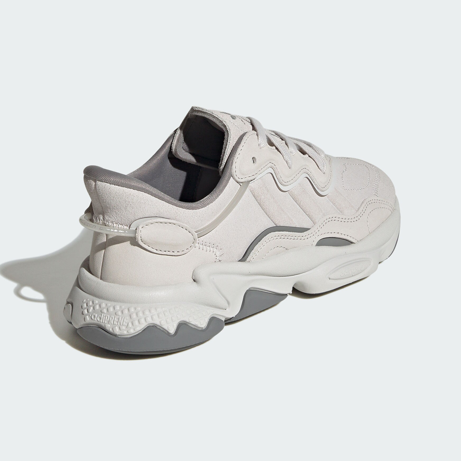 Adidas/阿迪达斯女士运动鞋