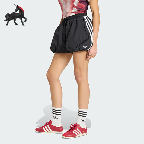 Adidas/阿迪达斯正品三叶草女士透气休闲运动梭织时尚短裤KY5067
