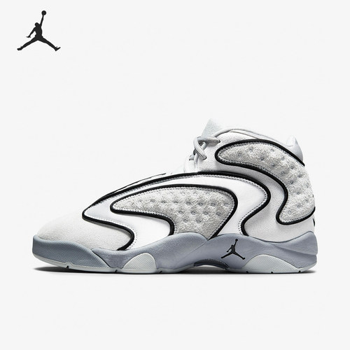 耐克jordan中帮篮球鞋