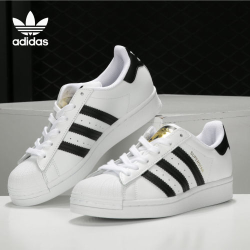 运动鞋Adidas/阿迪达斯