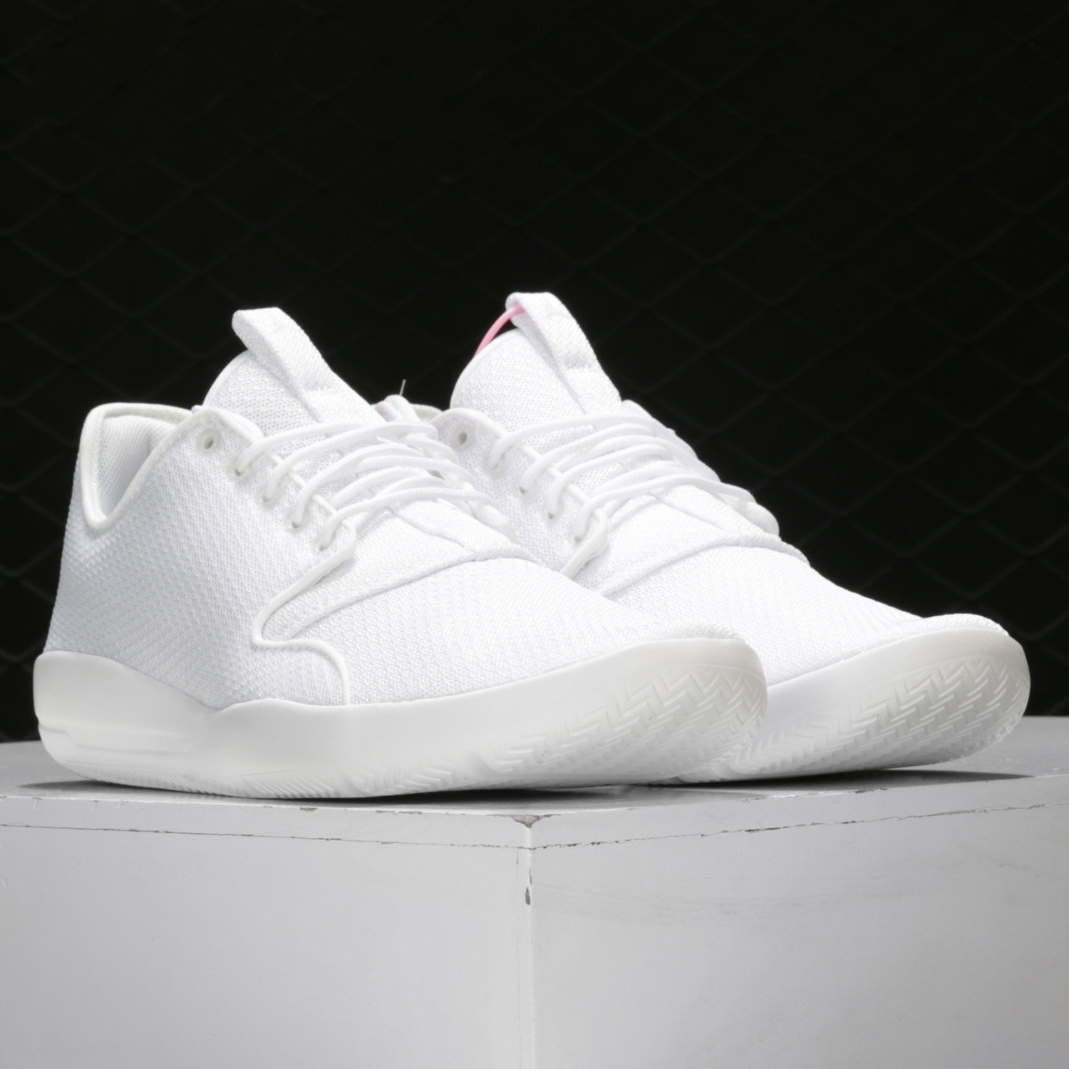 Nike/耐克正品AIR JORDAN ECLIPSE AJ 黑白气垫休闲运动鞋 724010