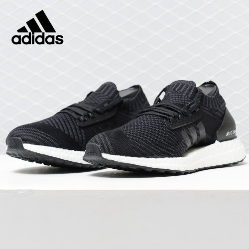阿迪达斯UltraBOOSTX女子跑步鞋