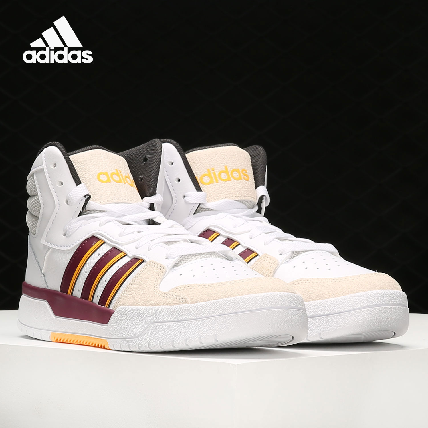 Adidas/阿迪达斯男子运动休闲鞋