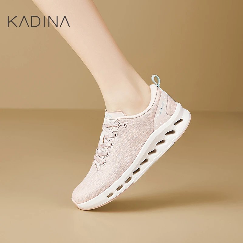 KADINA卡迪娜2025新款气垫底轻便舒适户外运动女休闲鞋KCM259102