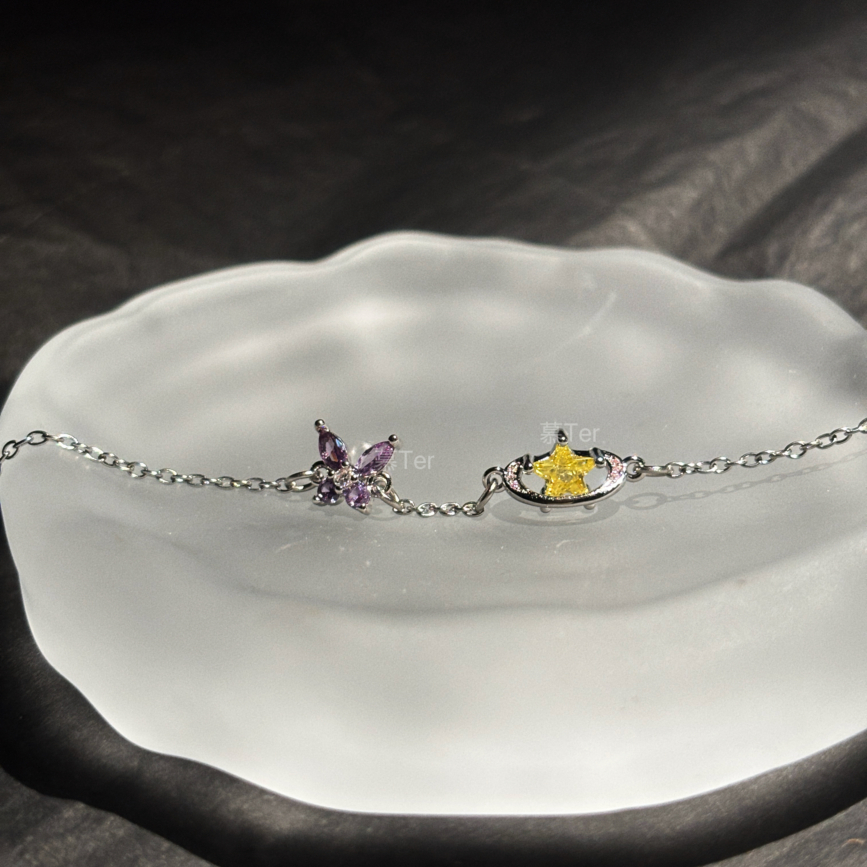 【星邱】慕Ter原创 星球环绕黄色星星紫色蝴蝶