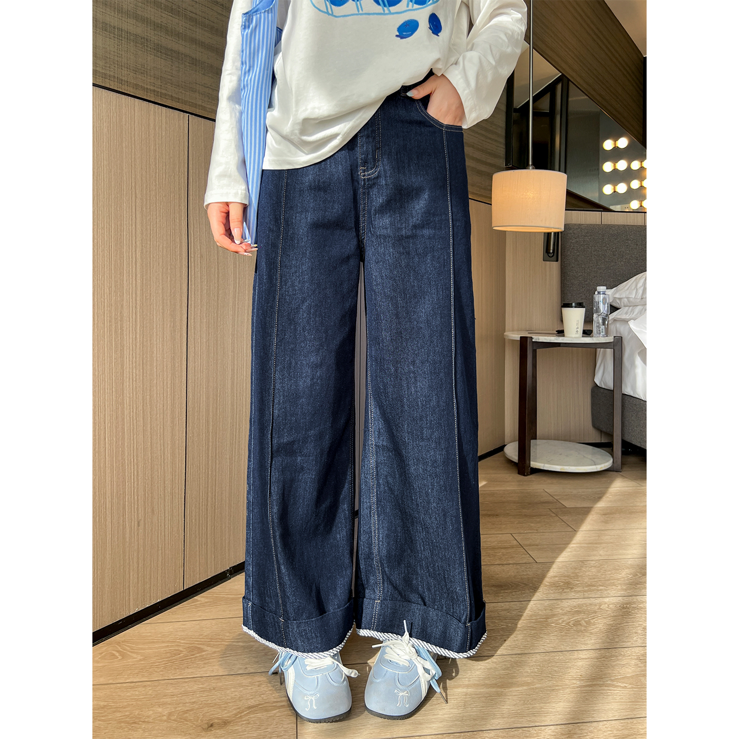 DM100大码百分百女装秋季微胖mm遮肉显瘦修饰腿型直筒阔腿牛仔裤