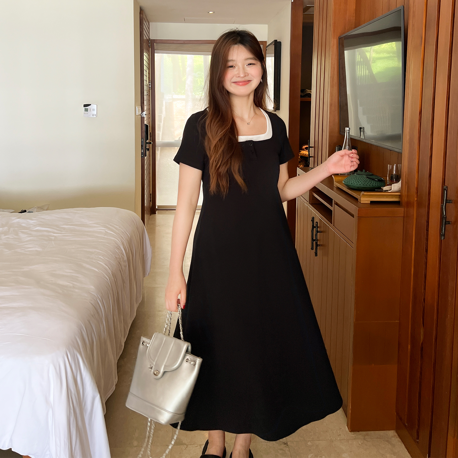 DM100大码百分百女装夏季微胖mm撞色方领气质收腰显瘦百搭连衣裙