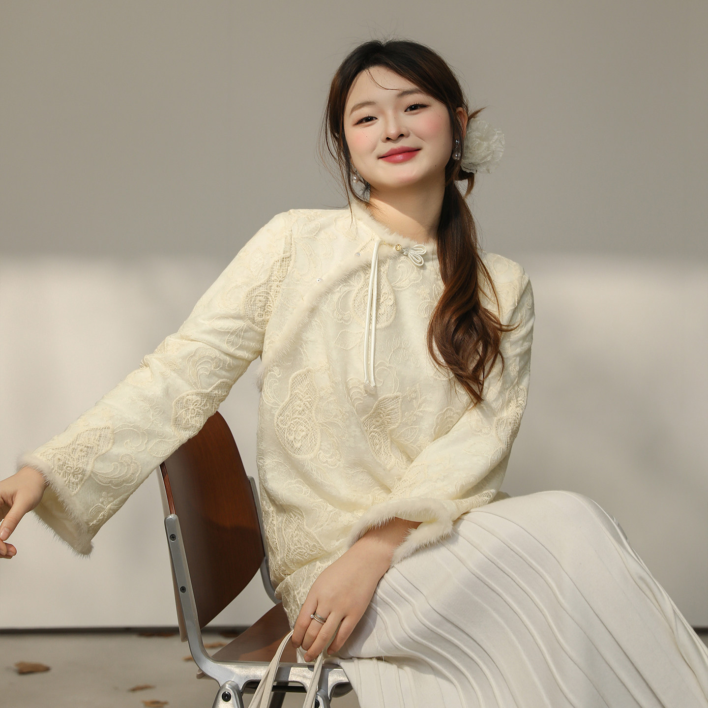 【1/16新品 20点 年货节立减15%】DM100大码新中式蕾丝绣花针织衫,女装/女士精品,大码内搭,淘宝优惠券,粉丝福利购,淘宝优惠卷