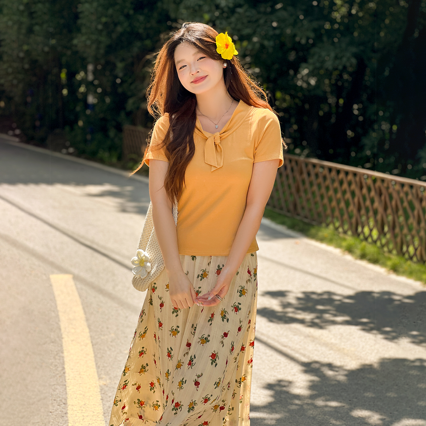 DM100大码百分百女装夏季胖mm收腰正肩上衣显瘦立体领结短袖T恤