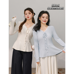 DM100大码 立减10% V领蕾丝散摆仿羊绒T恤 单品85折