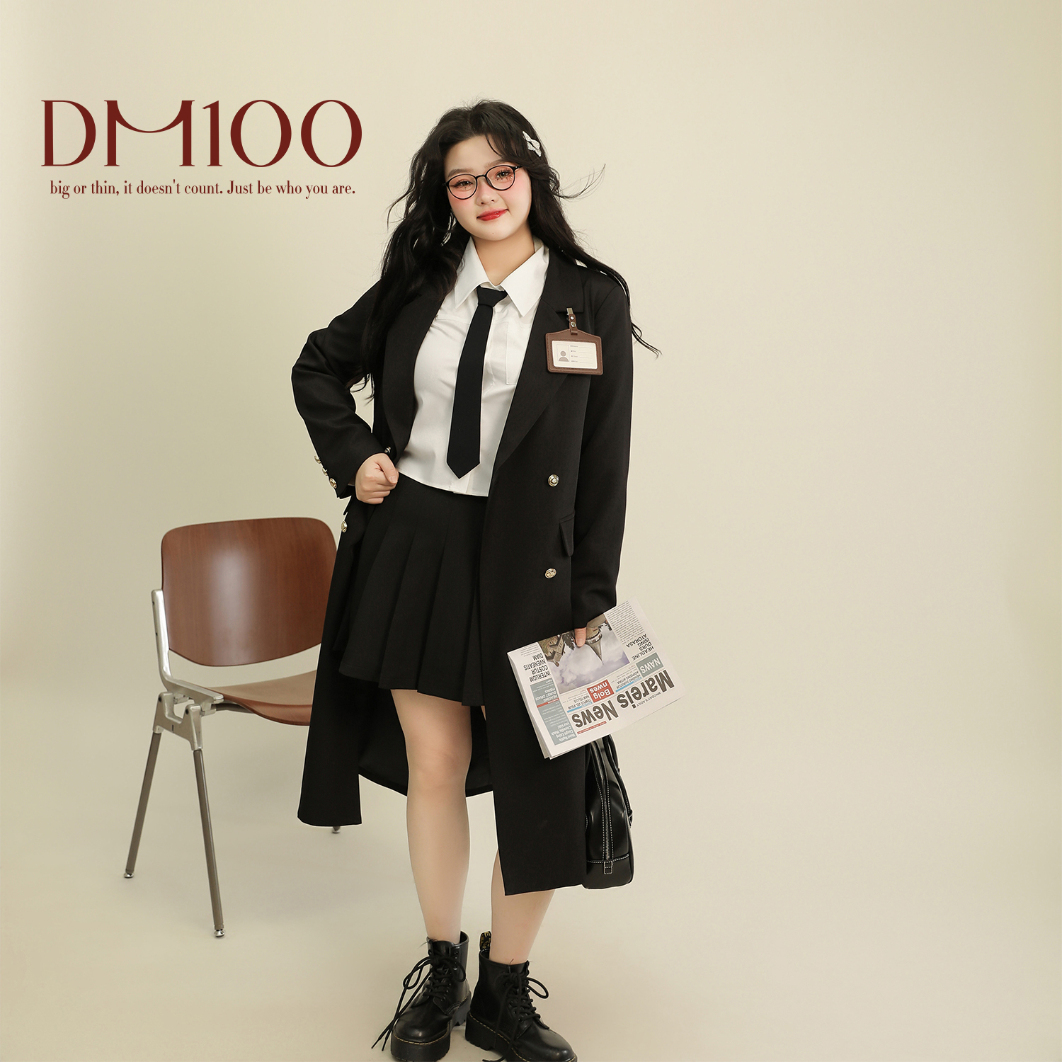 DM100大码百分百2025春新款女装显瘦正肩衬衫双排扣风衣时尚套装