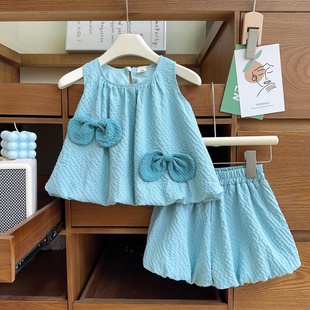 2025新款女童可爱蝴蝶结背心套装夏季新款背心浮雕花苞裤两件套