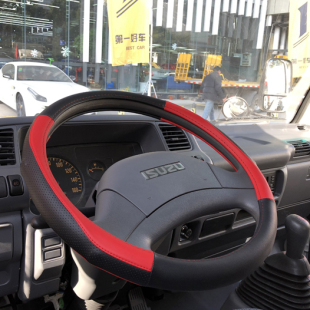 庆铃五十铃100p600p700p轻卡把套KV100KV600巨咖领咖牛皮方向盘套