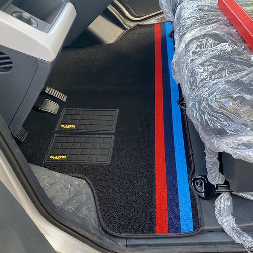 福田祥菱QEV电动厢货脚垫