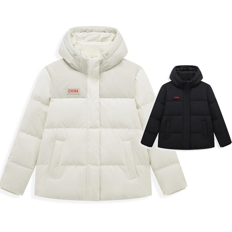 特步女子运动羽绒服china标志