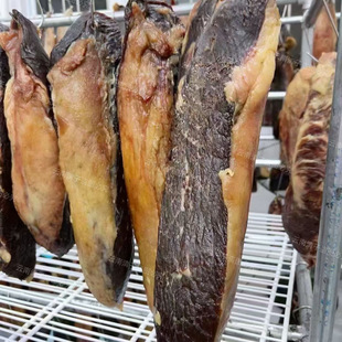 云南保山本地正宗黄牛干巴自然风干煎炸蒸烤香酥香味浓郁黄牛干巴